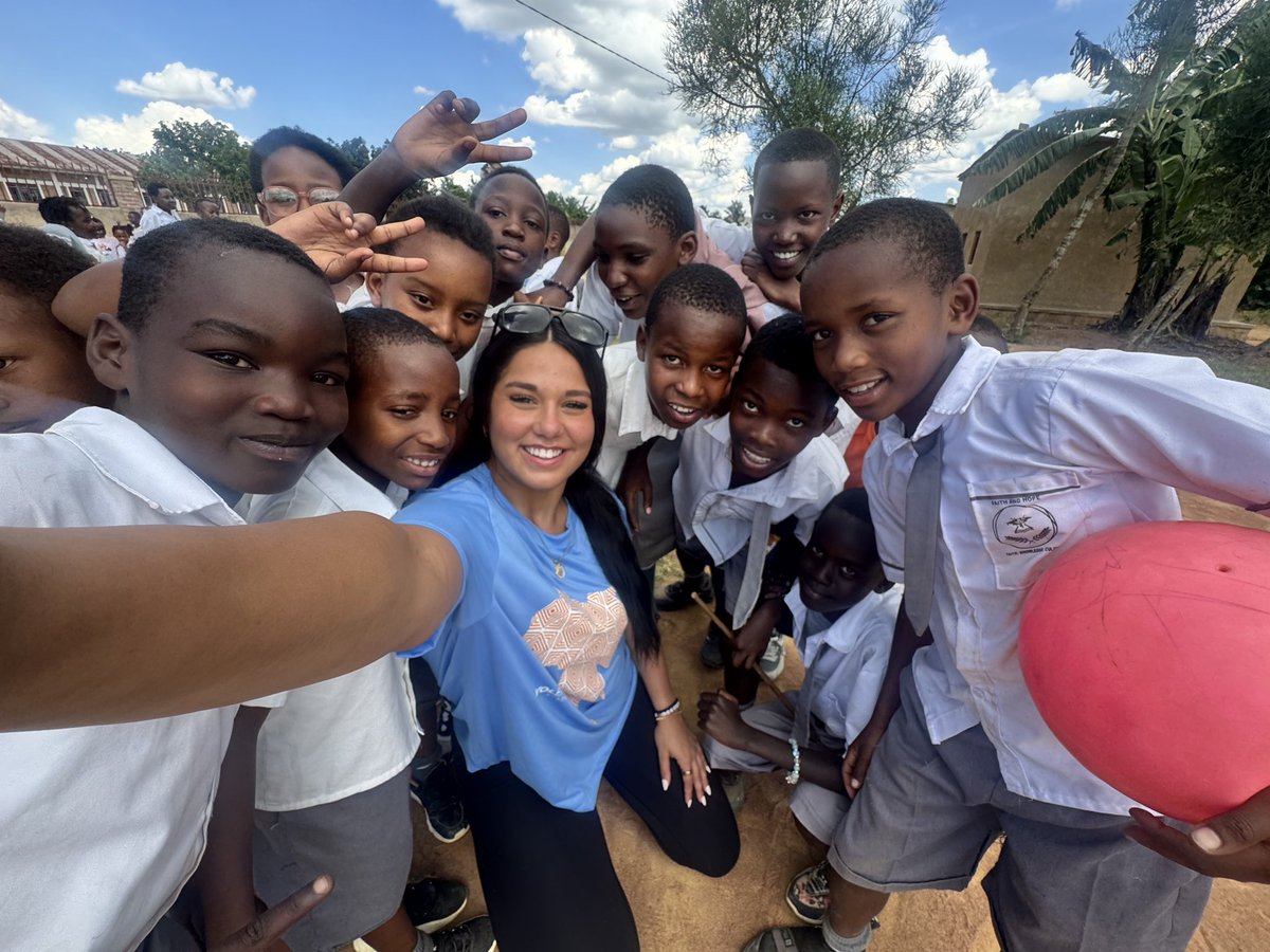 Vol_VBall's tweet photo. Day 2️⃣ in Rwanda

Today the group worked with Girls’ Space, an organization focused on empowering young girls through leadership and life skills. Afterwards, they played games with some of the local kids in the area https://t.co/Ng1JsLX12C