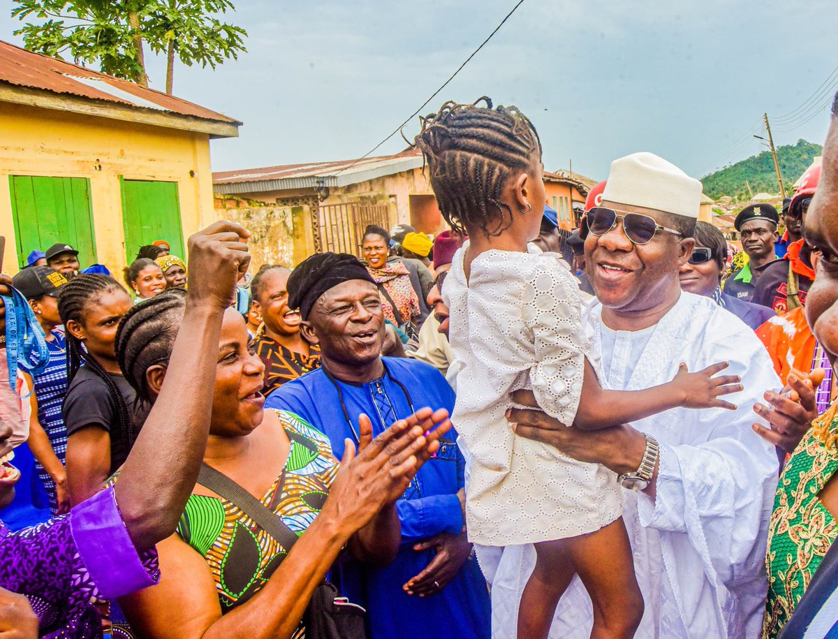 mob_sen_leader's tweet photo. Today, I returned to the traditional institution of my hometown Iyin Ekiti, under the rulership of His Royal Majesty Oba Adeola Adeniyi Ajakaiye,Oyinyosaiye Uyin III, to express my profound gratitude to Iyin Ekiti descendants home and abroad for their homebase support in giving me another opportunity to represent the people of Ekiti Central Senatorial District for another term. 

Across all the 55 political wards in Ado Ekiti, Irepodun/Ifelodun, Efon Alaye, Ekiti West and Ijero Ekiti Local Government Areas; where I was returned unopposed at the All Progressives Congress (APC) Senate Primary Election by members of our great party today; I want to say thank you and thank you again.

While giving all glory of God, this appreciation will be incomplete without a mention of the support from our leader and Governor of Ekiti State, H.E Governor Biodun Abayomi Oyebanji and his wife Dr Olayemi Oyebanji, the APC State Working Committee members, ably led by Barrister Sola Elesin and other key political stakeholders across my Senatorial District and beyond. 

I thank my dear wife, Pham. Oluyemisi Bamidele, members of my immediate and political families for staying with me through this journey of service to humanity. Thank you all as we look forward to greater moments in the 2027 General Elections. #VoteBAO #VoteAPC #Asiwaju2027.
