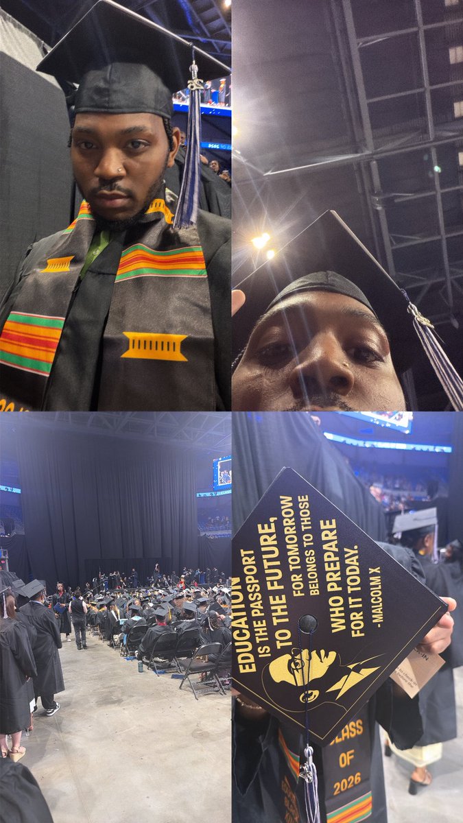 D_ashon's tweet photo. I did it 📚❤️ https://t.co/bzXcExwhYL