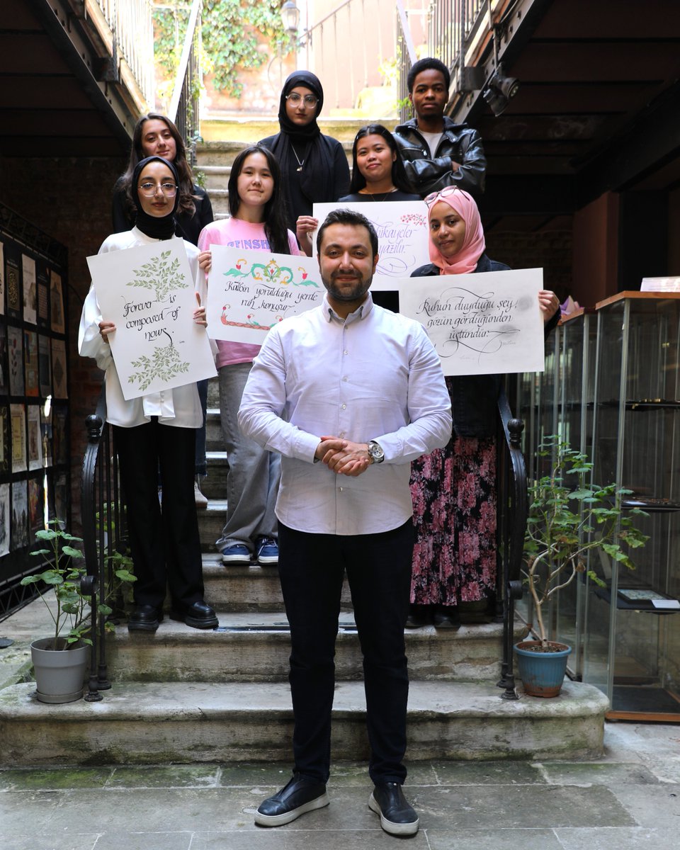 itmakademi's tweet photo. Uluslararası Öğrenci Akademisi Sanat İhtisas Atölyeleri

İstanbul Tasarım Merkezi’nde, @yurtdisiturkler'in desteğiyle yürütülen Uluslararası Öğrenci Akademisi Sanat İhtisas Atölyeleri kapsamında “Onur Yıldırımer ile Kaligrafi Atölyesi (Temel Seviye)” tamamlandı. https://t.co/BPD37fEZxI