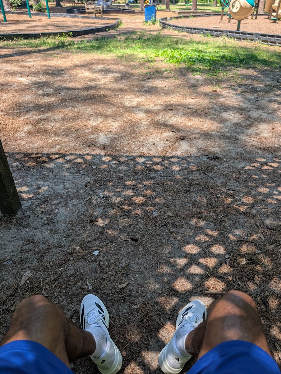 redyNC's tweet photo. PR'd my 5k time again. It might be the shoes https://t.co/04cFfXuvmx