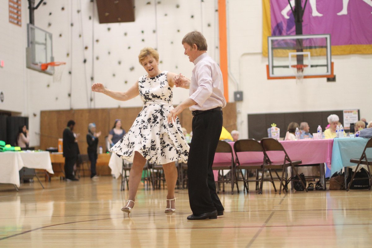 ShepardAstros's tweet photo. Dancing through the decades!

Our LEO Club held a Senior Citizen Dance on Saturday, where attendees enjoyed lunch, bingo, and live music from pop/jazz artist Peter Oprisko and His Ensembles.

Thanks to all who were there! https://t.co/YuxWaD8PGS