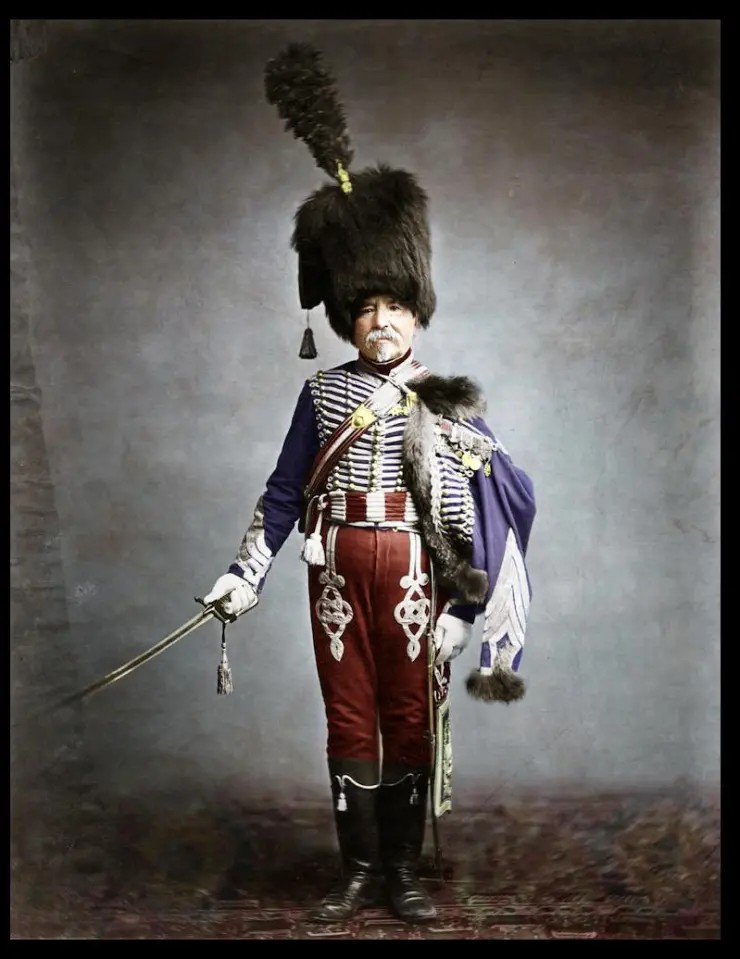 SherafNumberOne's tweet photo. @PitestleLoup Mon grand-père me racontait le souvenir d'un grand oncle à lui qui était centenaire (au début des années 30) et dont le propre père était soldat de Napoléon Ier avec qui il avait échangé quelques mots, voilà voilà...
J'ajoute qu'on a des photos (oui oui) des vétérans de Napoléon https://t.co/oI8by1FaWq