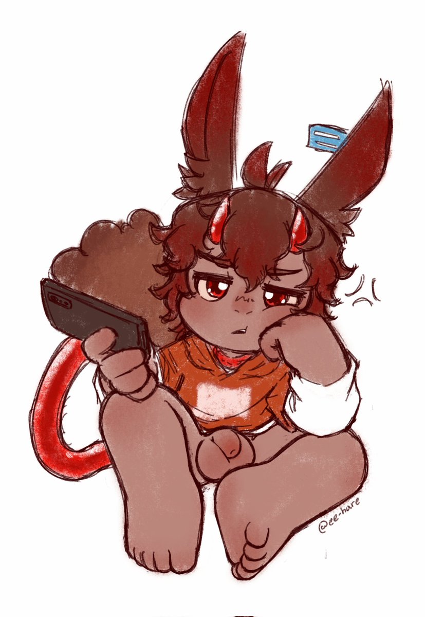 EE-hare- tweet media