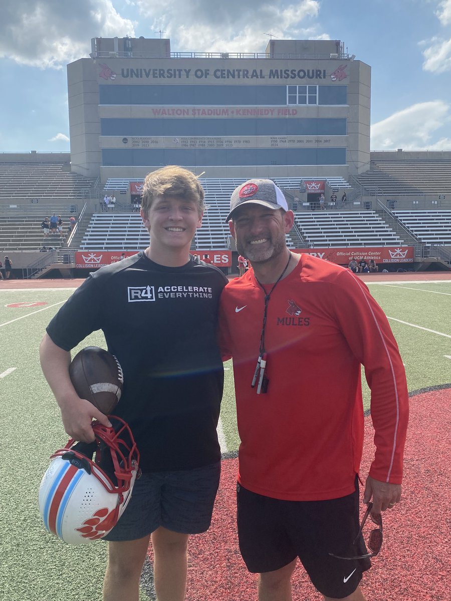 creech_cayden's tweet photo. Thank you @JoshLamberson @H_HAWK and all the @UCMFootballTeam coaches for a great camp! QBU! @USJBruinFB @Stephen_OC_ @VisionQb https://t.co/mQyI3MT2d8