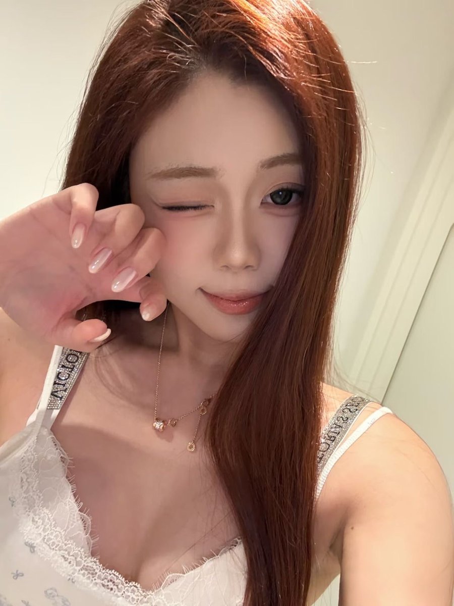 Evai2hm's tweet photo. 伦敦520有人一起玩嘛 #伦敦交友 https://t.co/RvNxs5HfWm