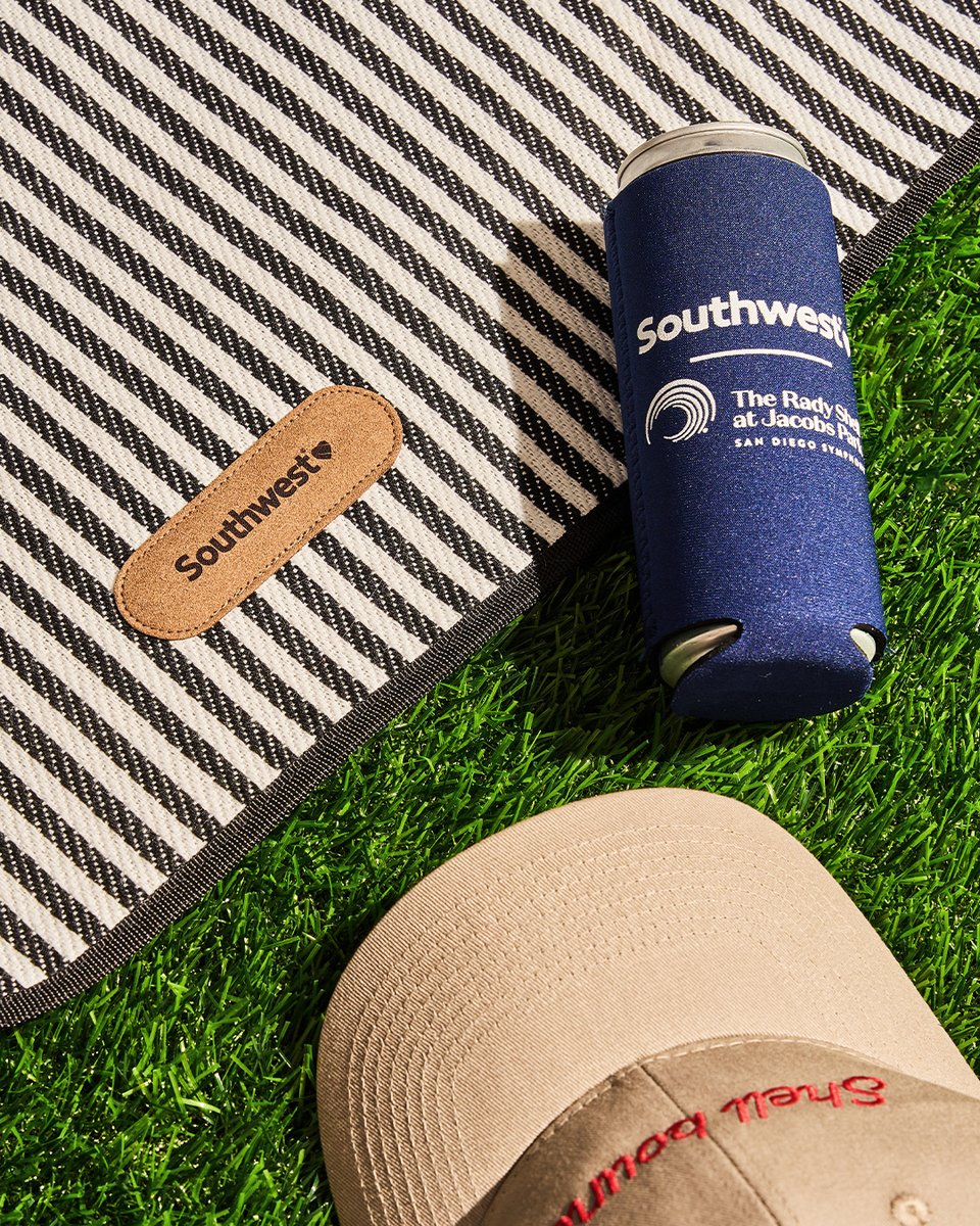 InfiniteAgency's tweet photo. @Southwestair merch hit all the right notes for @SanDiegoSymph Picnic at the Park. https://t.co/DQPQXU58nc