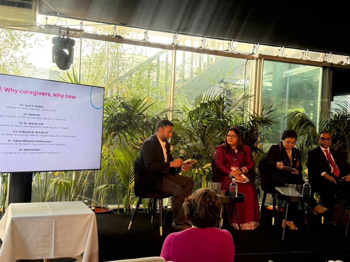 Gadhdhoo_rado's tweet photo. Minister @geelaali, speaking as a panelist at the #WHA79 side event #ThreadsofCare led by @noorahealth and co-sponsored by Indonesia, underscored the importance of strengthening #FamilyCaregiving as societies navigate the dual pressures of ageing populations and NCDs https://t.co/jWIKXBkeR9