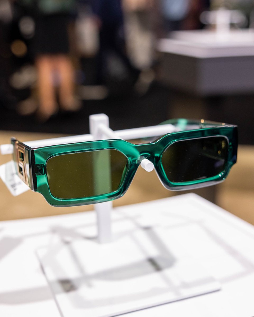 VisionExpo's tweet photo. May’s birthstone: emerald. 💚

Known for its rich green tone, emerald brings a sense of depth, clarity, and renewal—an easy inspiration for eyewear in elevated green hues, from subtle accents to bold statement frames that feel refined, fresh, and intentional. https://t.co/V5QfNa3f89