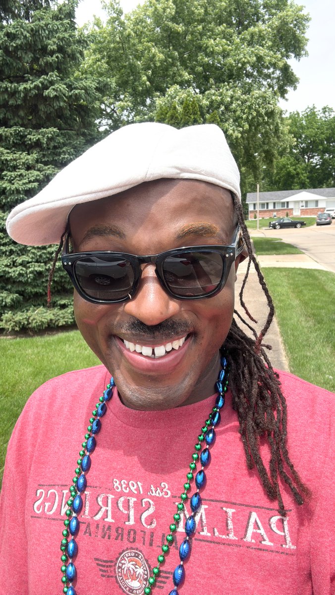 Damon Clark tweet media