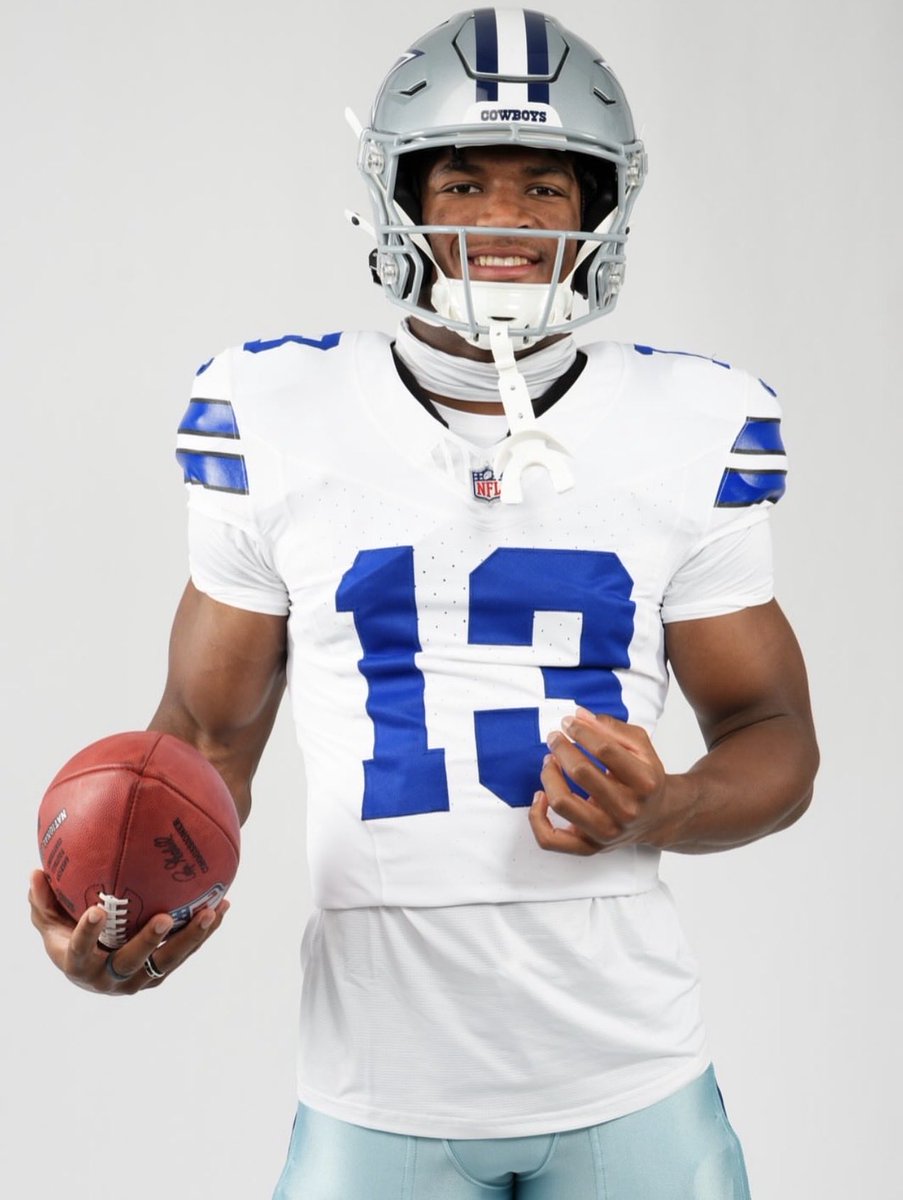 Dallas Cowboys Plug 🔌 tweet media
