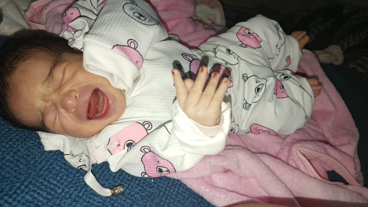 BelalFromGaza's tweet photo. My baby girl cries all the time because we lack milk, diapers, and even protection from mosquitoes, and I stand helpless in front of her.
My wife also needs good food so she can take care of our baby.
Please donate to help an innocent little child. 😭💔
https://t.co/MNnDflPgSu https://t.co/N2iMC8HdLM