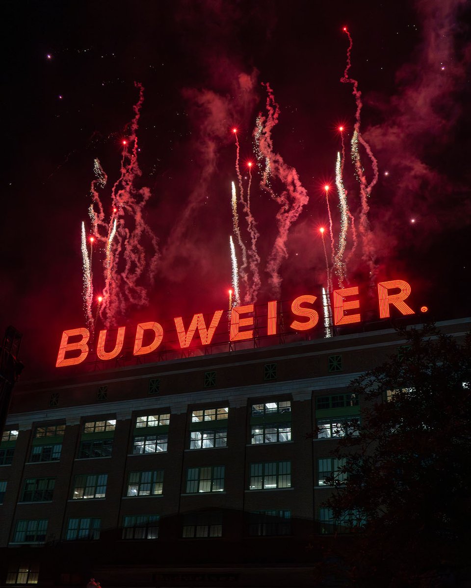 Budweiser tweet media