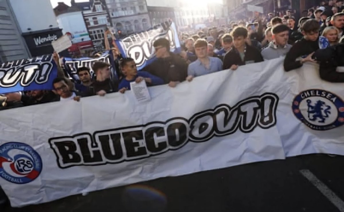 TheBlueDodger's tweet photo. 🚨❗️Tomorrow's in-stadium demonstration/protest against BlueCo at tomorrow’s match against Tottenham has been CANCELLED.

See below for full information regarding why it's not going ahead. 👇

(@NotAProjectCFC) #CFC https://t.co/ry0rHT6KcD