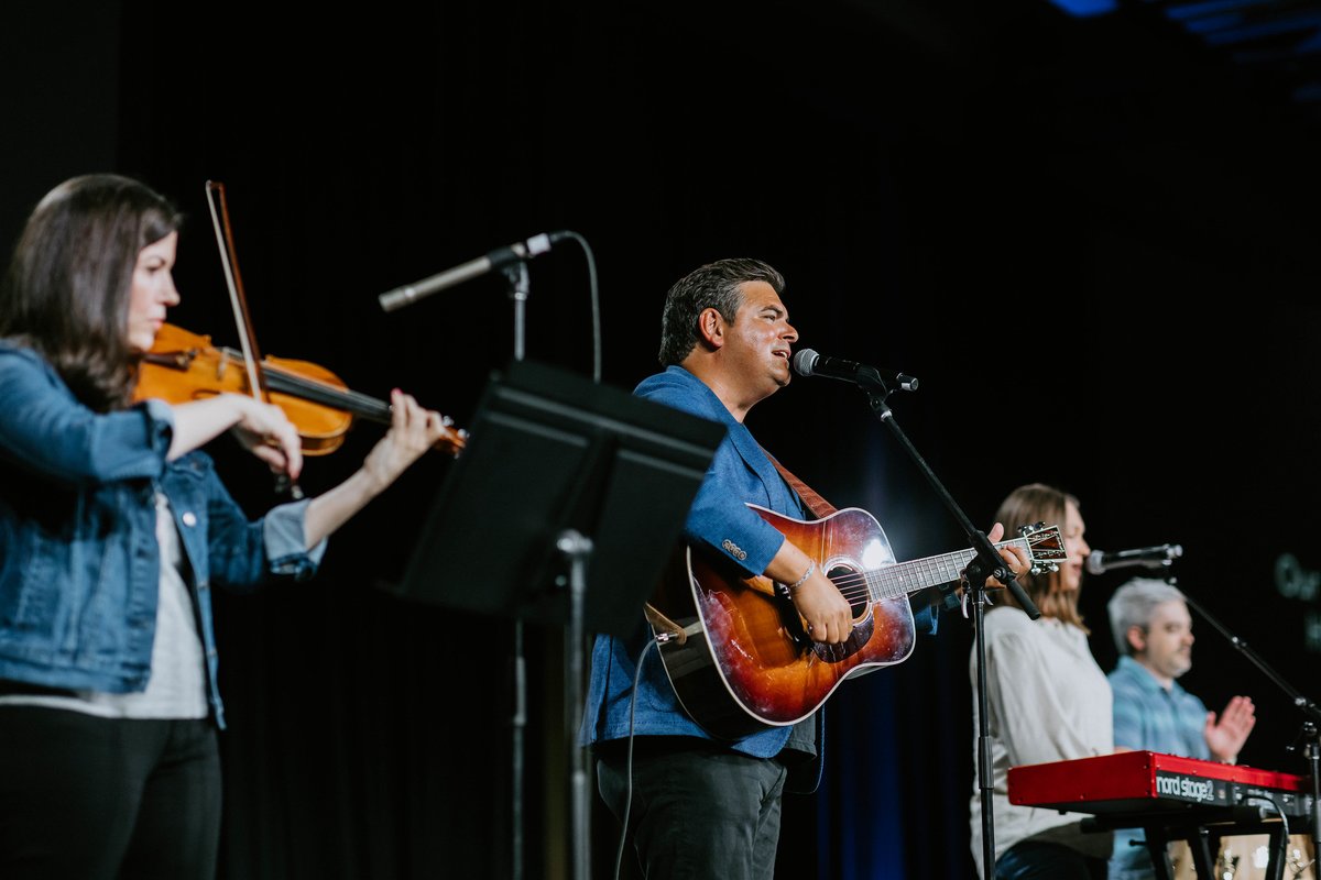 MBTS's tweet photo. Did you know that @drmcboz will be leading worship at our events during #SBC26? 

Make plans to join us at For the Church Orlando on June 9 and our Alumni &amp; Friends luncheon on June 10! 

Don't have your ticket yet? Register now: https://t.co/42ZsKQXshY https://t.co/3clOZo5djv