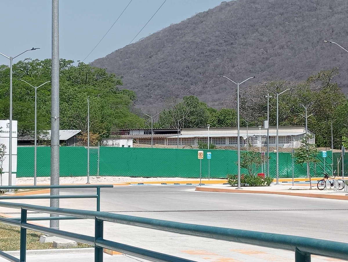 El Centinela MX tweet media
