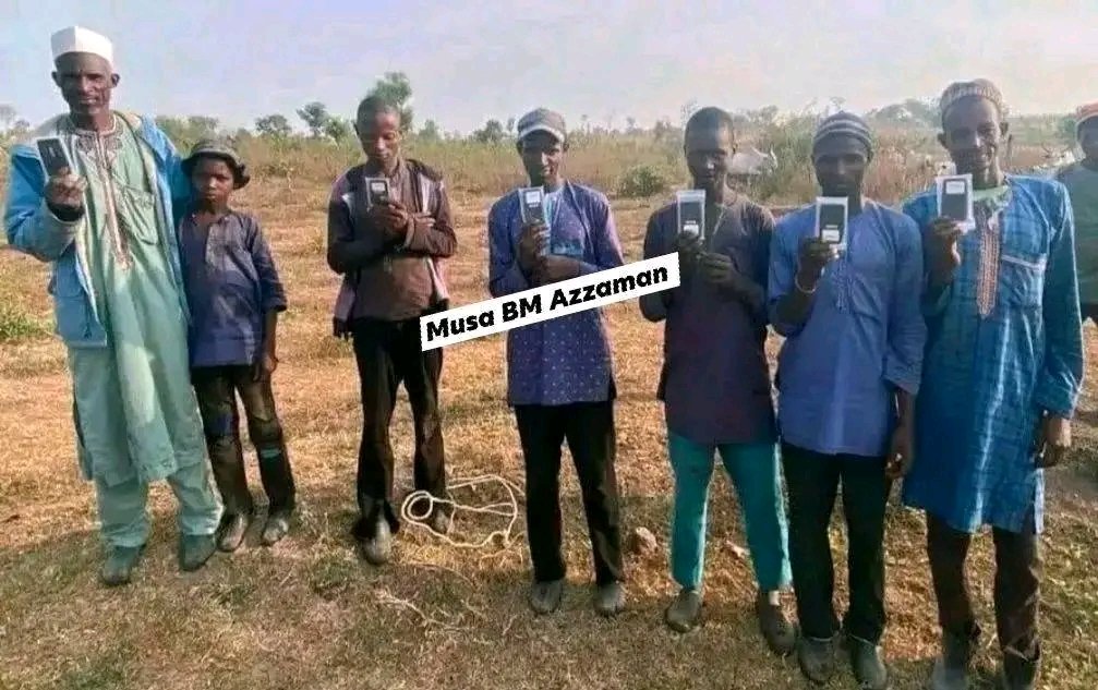 𝐏𝐫𝐞𝐚𝐜𝐡 𝐓𝐡𝐞 𝐆𝐨𝐬𝐩𝐞𝐥 tweet media