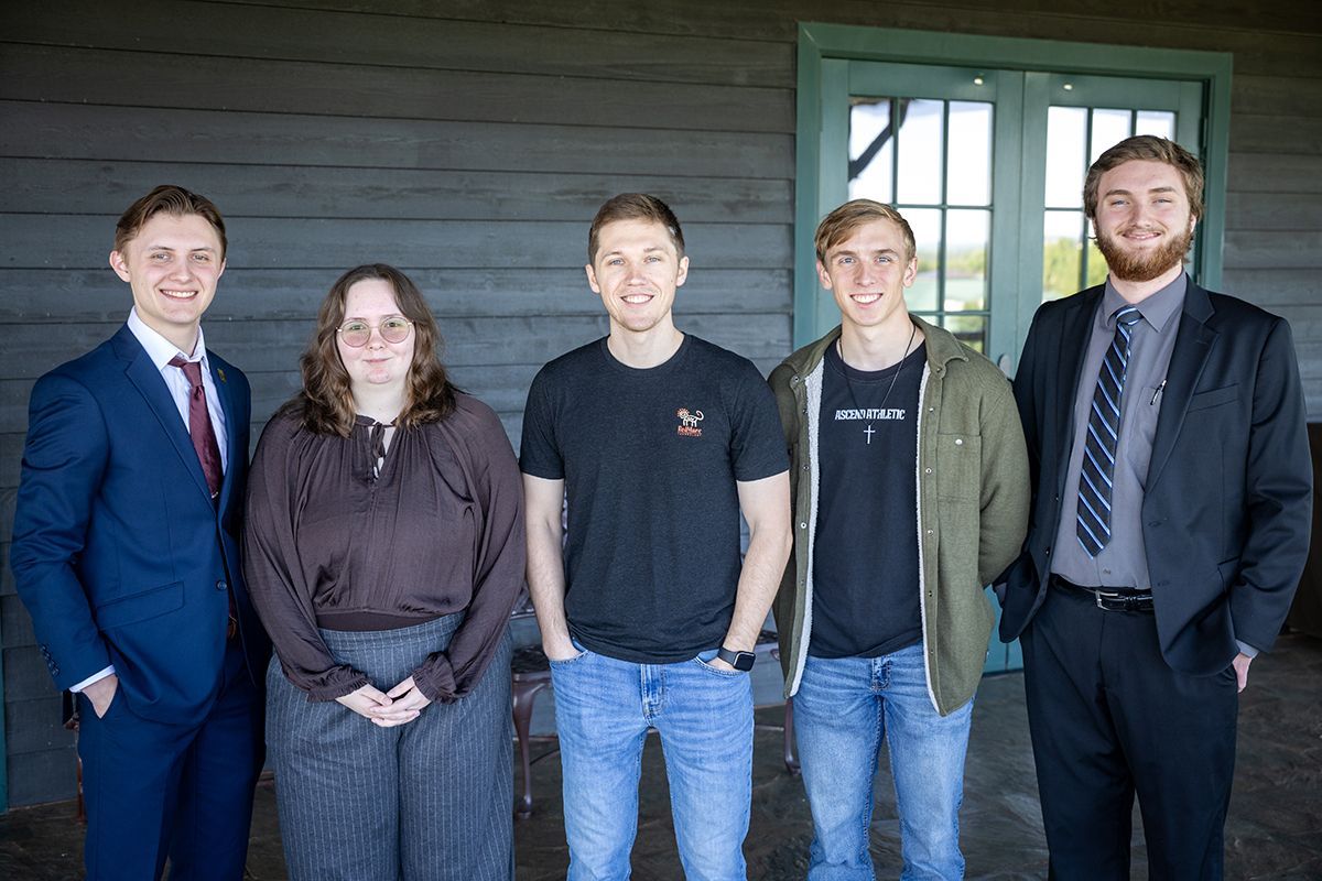 CofOHardWorkU's tweet photo. C of O recently hosted its annual Celebration of Student Scholarship, Research, and Creative Work, showcasing student projects across 10 areas of study.
Read the full story: https://t.co/duFg8upkGX
#HardWorkU #CollegeoftheOzarks https://t.co/pDopbYZItC