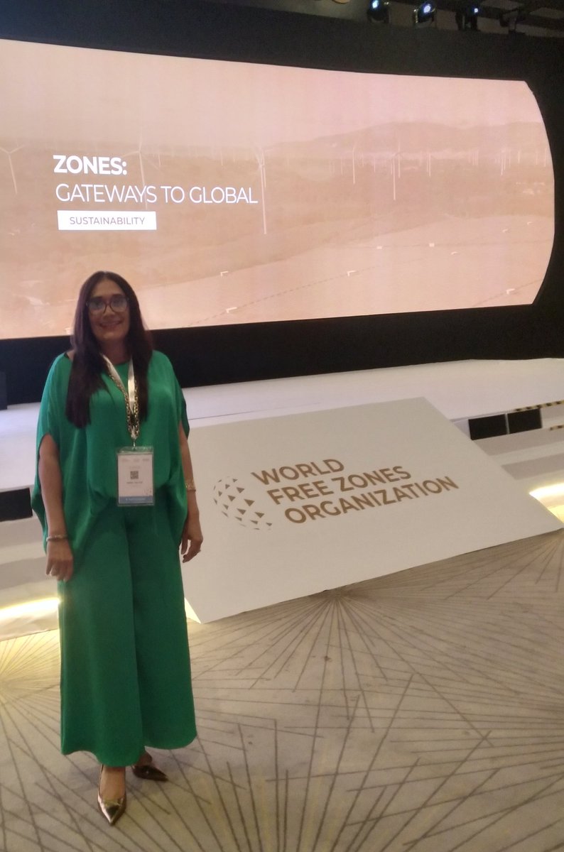 DCMabel's tweet photo. El Congreso Mundial de Zonas Francas (World FZO), celebrado del 12 al 14 de mayo de 2026 en la Ciudad de Panamá, reunió a más de 1,500 líderes de más de 70 países. El evento estableció las bases del nuevo modelo operativo global para el comercio internacional. 

Los resultados y acuerdos más destacados incluyen:
1. Integración y Nearshoring: Se destacó el rol de las zonas francas como plataformas esenciales para adaptar las cadenas de suministro a los cambios geopolíticos y promover la relocalización industrial (nearshoring).
2. Innovación Tecnológica: La agenda ministerial concluyó que la Inteligencia Artificial y el comercio digital son pilares obligatorios para modernizar las infraestructuras inteligentes y la diversificación productiva.
3. Impulso económico local: Durante el evento, se oficializó que las zonas francas panameñas captaron $203 millones en inversiones en el último período y proyectan un crecimiento del 15%.
4. Sostenibilidad y Mejores Prácticas: El congreso sirvió como plataforma para el intercambio de mejores prácticas globales, buscando alinear la competitividad con el desarrollo sostenible industrial.
@WorldFreeZone 
#FreeZones #WFZO #Panama