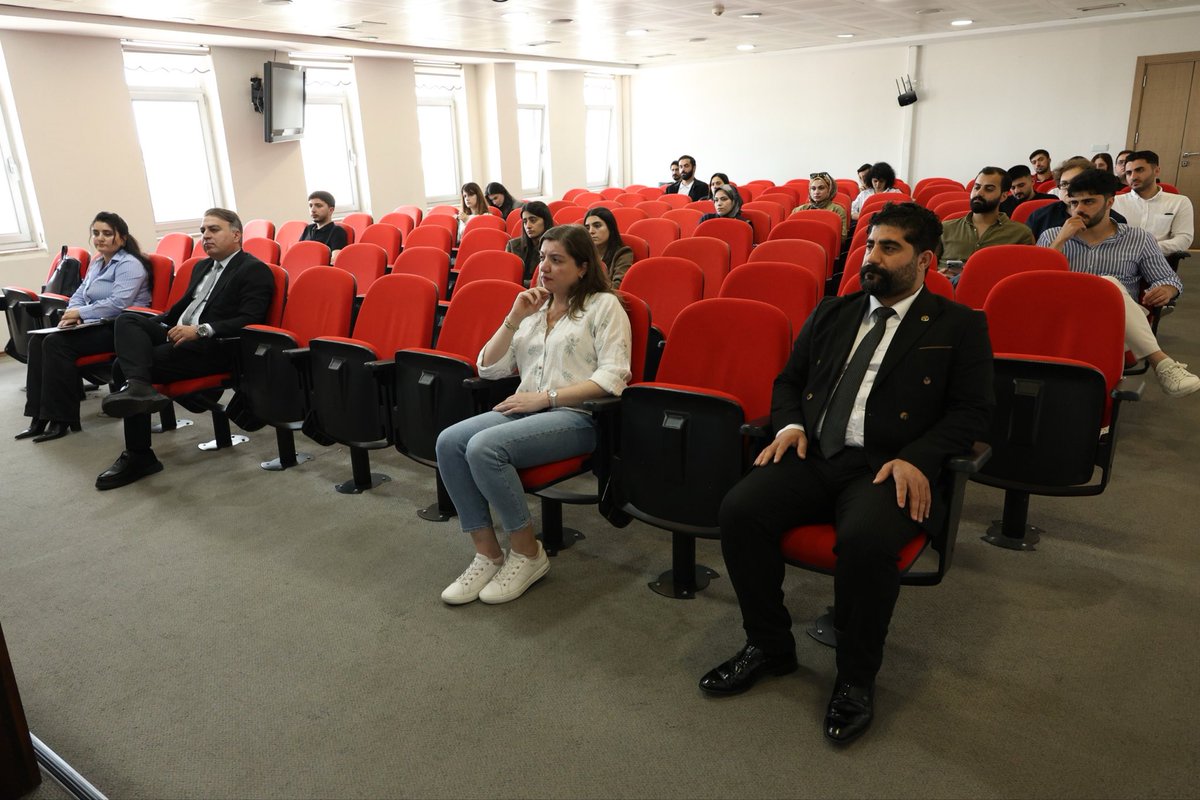 dbegitimerkezi's tweet photo. Mayıs Ayı Staj Eğitim Programı Kapsamında “ İfade Özgürlüğü, Toplantı ve Gösteri Yürüyüşü Hakkı, Adil Yargılanma Hakkı” Konulu Eğitim, Av. Cemile Turhallı Balsak ve Av. Müzeyyen Nergiz’in Sunumuyla Adliye 4. Kat Baro Seminer Salonunda Gerçekleştirildi. https://t.co/c998Bomk7v