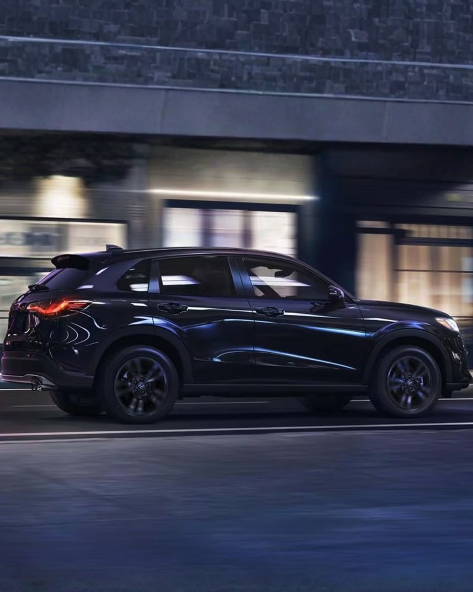DCHKayHonda's tweet photo. The 2026 Honda CR-V delivers reliability with a modern edge—featuring enhanced fuel efficiency, a redesigned interior, and driver-assist features that bring peace of mind to every commute. 😌

Shop our new inventory here: https://t.co/hnNUV5pDcL
#HondaCRV #2026Honda https://t.co/fLTtNwetKt