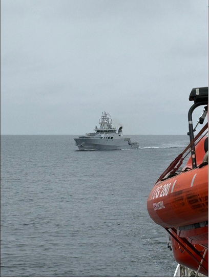 CoastGuardCAN's tweet photo. Last month, French Navy vessel FS Jean Tranape joined CCGS Cape Roger for a passing exercise (PASSEX) just outside Halifax Harbour to practice and improve communication at sea. 

After the exercise, the crews exchanged their “au revoir” and continued with their operations. https://t.co/Vrf83JDXIu
