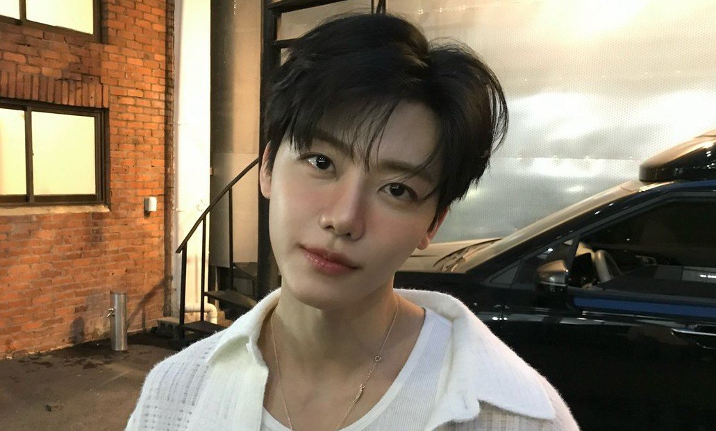 ݁ tweet media