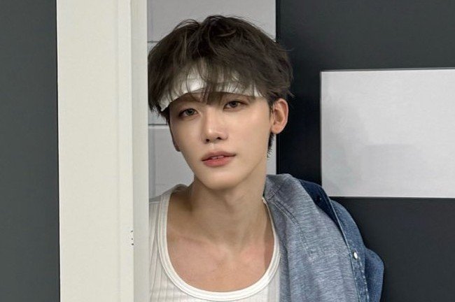 ݁ tweet media