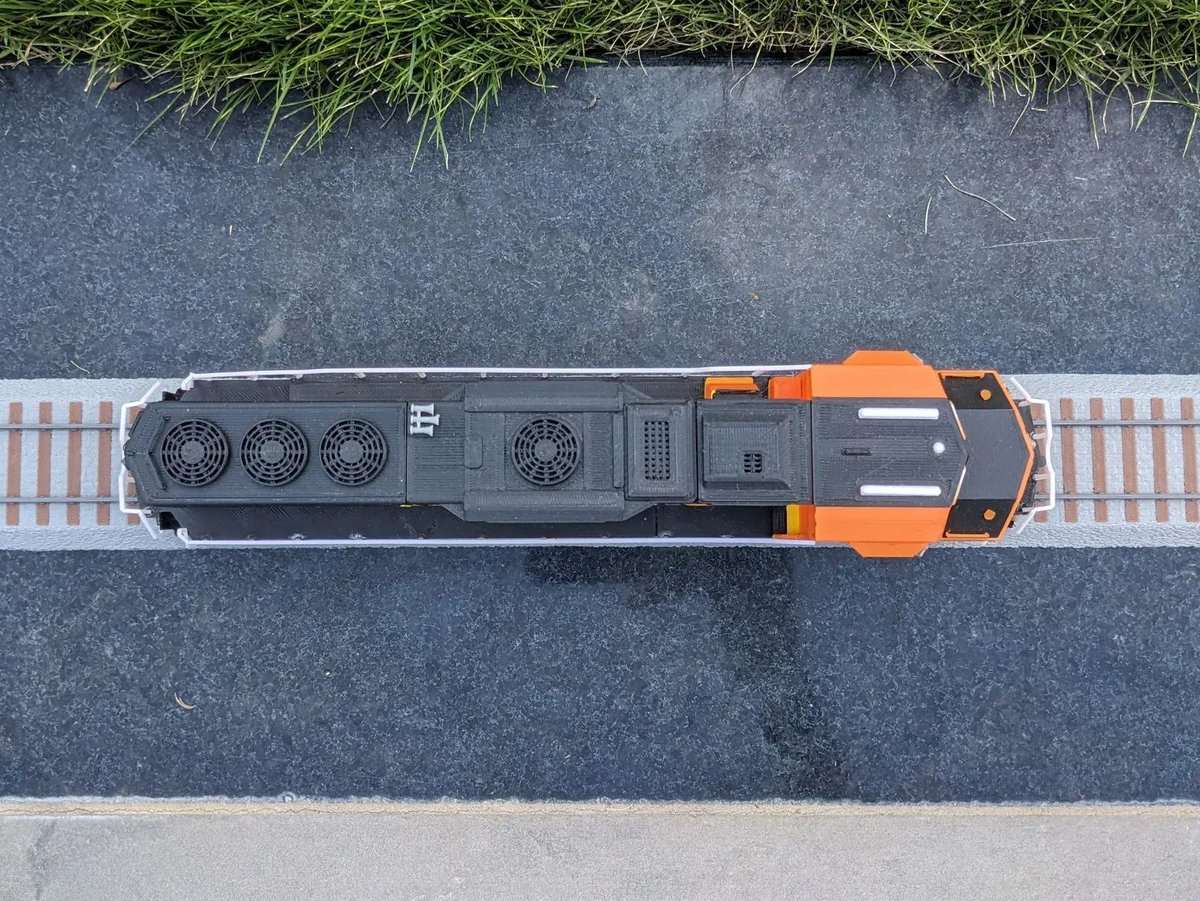 Cults3D's tweet photo. 🚂 GP60M Locomotive (BNSF) - Dragon Railway • 3D files
➡️ Download 3D print model: https://t.co/KBf9i2cKSx
💡 Designed by RamBros https://t.co/DCUpMZYarY