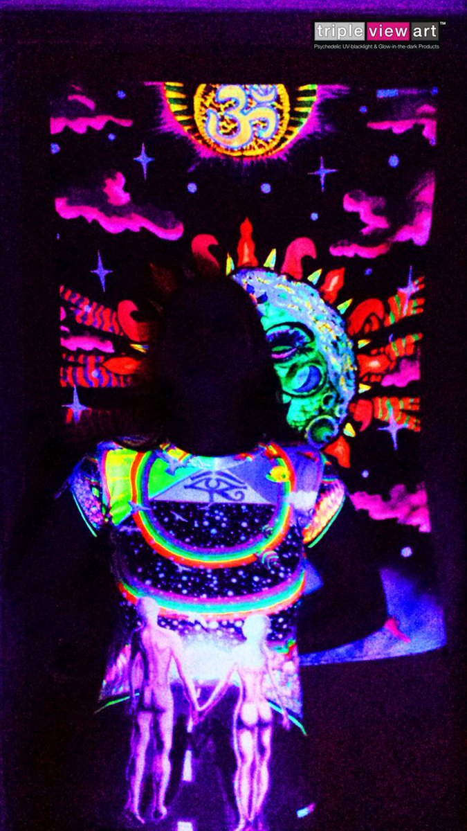 TripleviewArt's tweet photo. 🎨 "New Horizons" #Psychedelic UV #BlackLight Fluorescent #Glow Trippy #Visionary Art #Breathable Quickdry #FullPrint Womens #T-shirt! 😍🤩 
➡️ Buy it from our Ebay store: https://t.co/JcN1TOwJ5c ⬅️
➡️ Buy it from our Etsy shop: https://t.co/YFcqntGxTA ⬅️ https://t.co/N7JX37RrbM