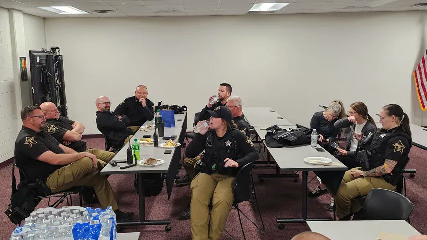 HCSOIndiana's tweet photo. As National Police Week wrapped up, the Hamilton County Sheriff’s Office would like to sincerely thank the men and women who serve our community every day. Your dedication, professionalism, and commitment to keeping Hamilton County safe are truly appreciated.

As a small token of our gratitude, lunch and dinner were provided to all day and night shift squads on Thursday and Friday. A special thank you to Big Hoffa’s BBQ for the delicious meals and to Miller’s Towing for the awesome cookies and support. Appreciation gift bags of treats were made as well.

Thank you to all of our deputies for the sacrifices you make and the service you provide each and every day. We are proud of you and grateful for all that you do.