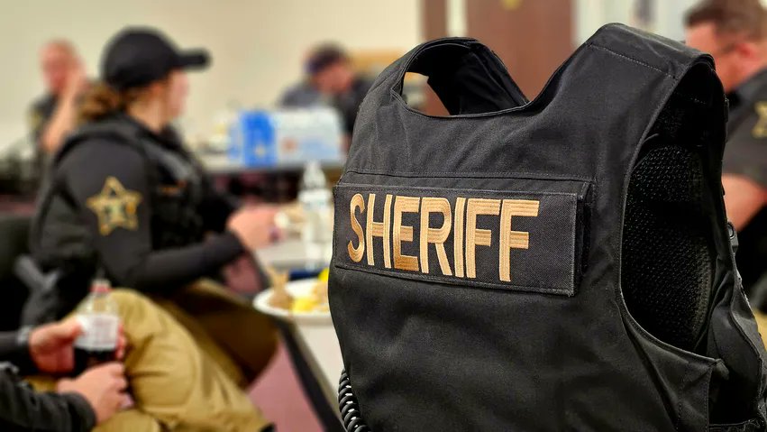 HCSOIndiana's tweet photo. As National Police Week wrapped up, the Hamilton County Sheriff’s Office would like to sincerely thank the men and women who serve our community every day. Your dedication, professionalism, and commitment to keeping Hamilton County safe are truly appreciated.

As a small token of our gratitude, lunch and dinner were provided to all day and night shift squads on Thursday and Friday. A special thank you to Big Hoffa’s BBQ for the delicious meals and to Miller’s Towing for the awesome cookies and support. Appreciation gift bags of treats were made as well.

Thank you to all of our deputies for the sacrifices you make and the service you provide each and every day. We are proud of you and grateful for all that you do.