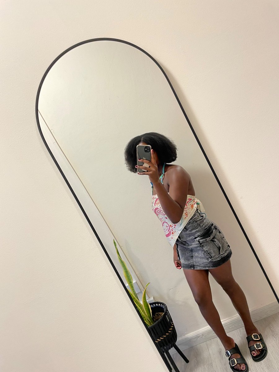 Pee🥀 tweet media