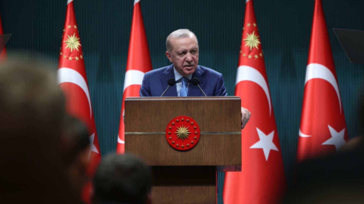 Cumhuriyet tweet media