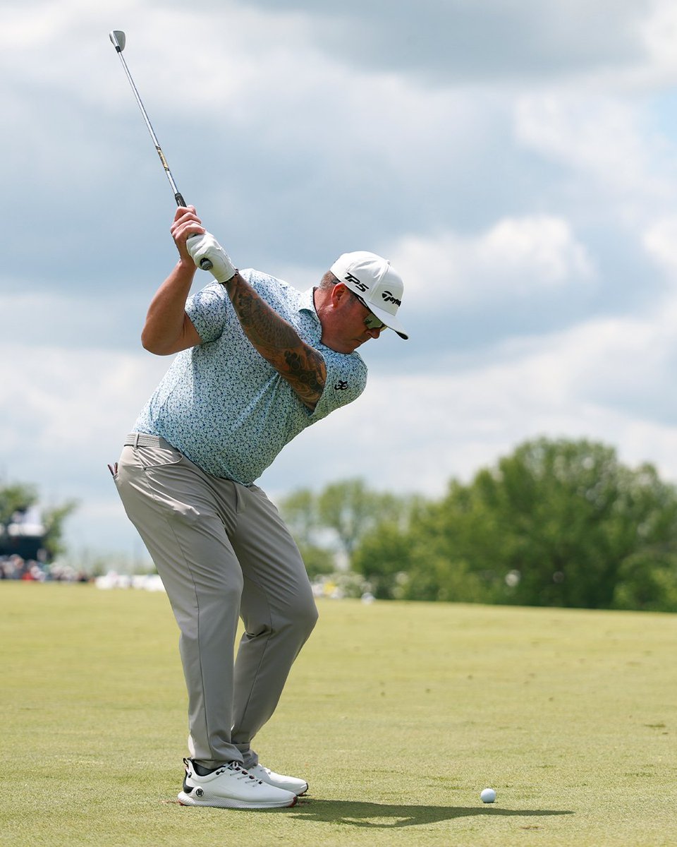 Was Obviously Making How much of a bonus should a pro at your CC get for making the cut in a ...