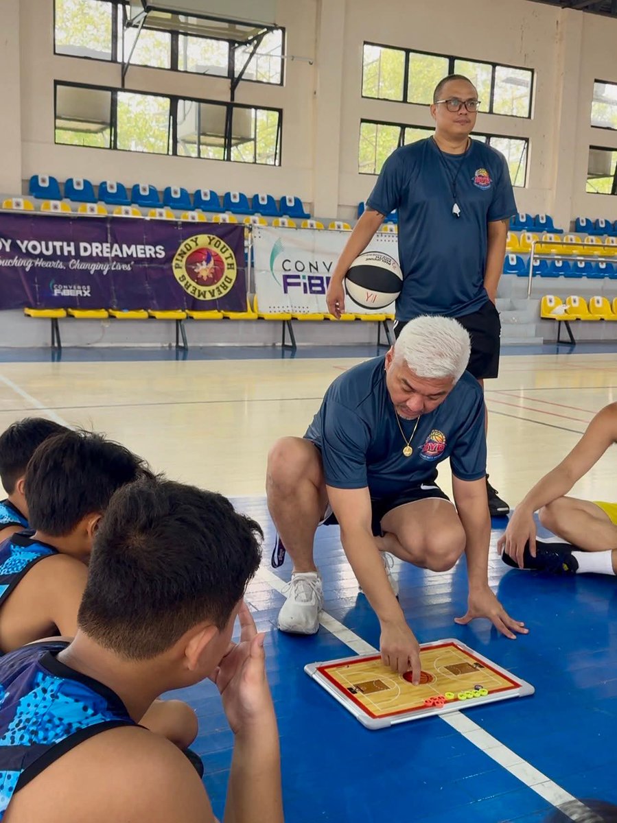 AcotCoach's tweet photo. Many thanks to our sponsors:

📍JH Athletics Sports Apparels 
📍Converge ICT Solutions Inc. 
📍Philippine Youth Dreamers Org. 
📍Kawinners Coach 

#sbp #pyd #bataanyouthdreamers #outreach #philippineyouthdreamers #pydcares #jhathletics #ConvergeICTSolutions https://t.co/DlEXb1LALT