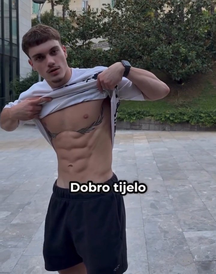 asstetika's tweet photo. Dorian https://t.co/YVXAZexskx