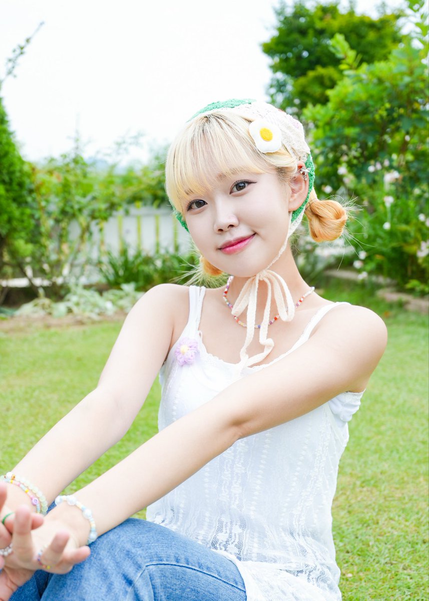hana＿hana_0001さん2-25-1 🍋 HANA 2nd Album <Blue Lemonade> 2025.09.19 12:00 (KST)