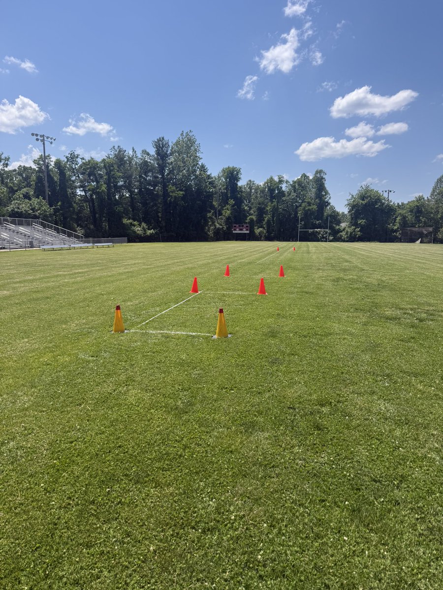 JohnAdamsMS2002's tweet photo. It is MAX WEEK! How many names will we add to our 500, 600, 700, 800 … 900 pound clubs this week? #LockedIn #GoFalcons #MiddleSchoolFootball https://t.co/9j9YDvcZL9