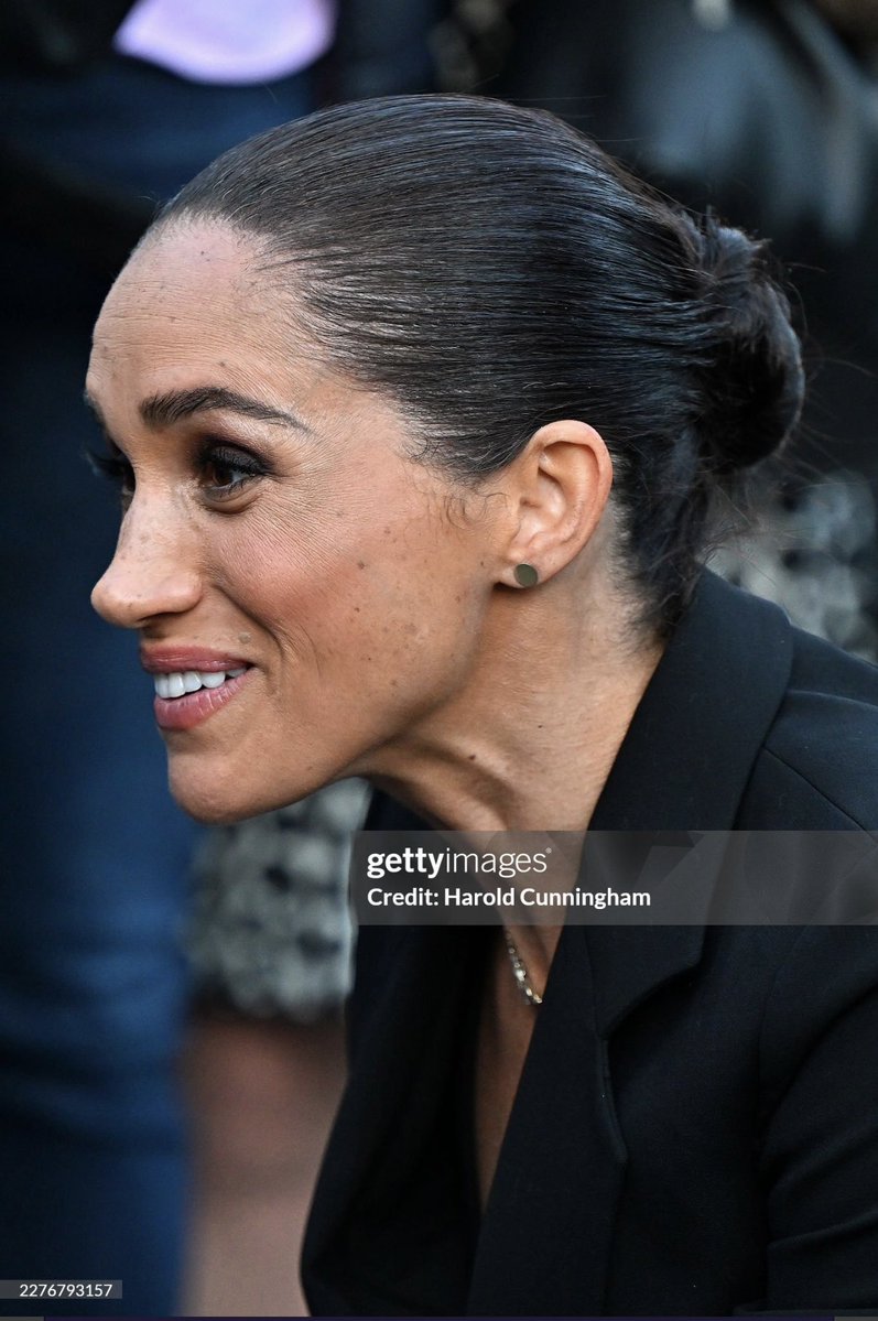 Harry, Meghan’s Spare tweet media