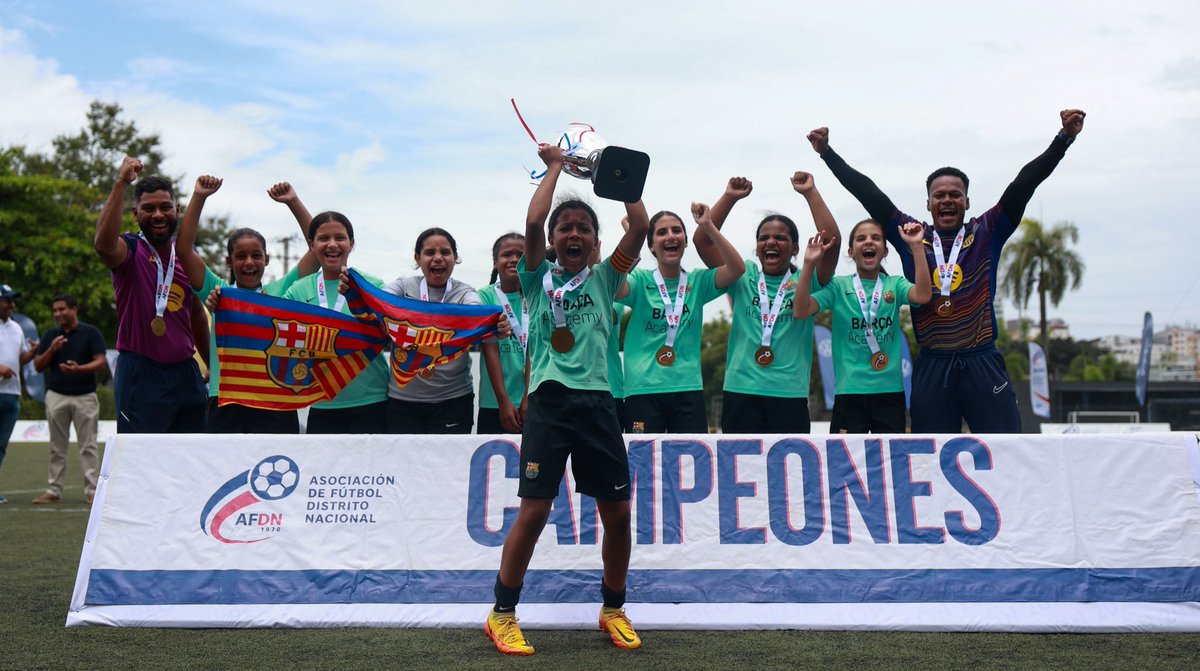 afdndo's tweet photo. ¡Un partido de alto nivel en la Categoría U12 Femenina! ⚽️🤩✨

🏆 Campeonas: Barca Academy RD 
🥈  Subcampeonas: La Ciénaga FC https://t.co/oRmXAdSx2u