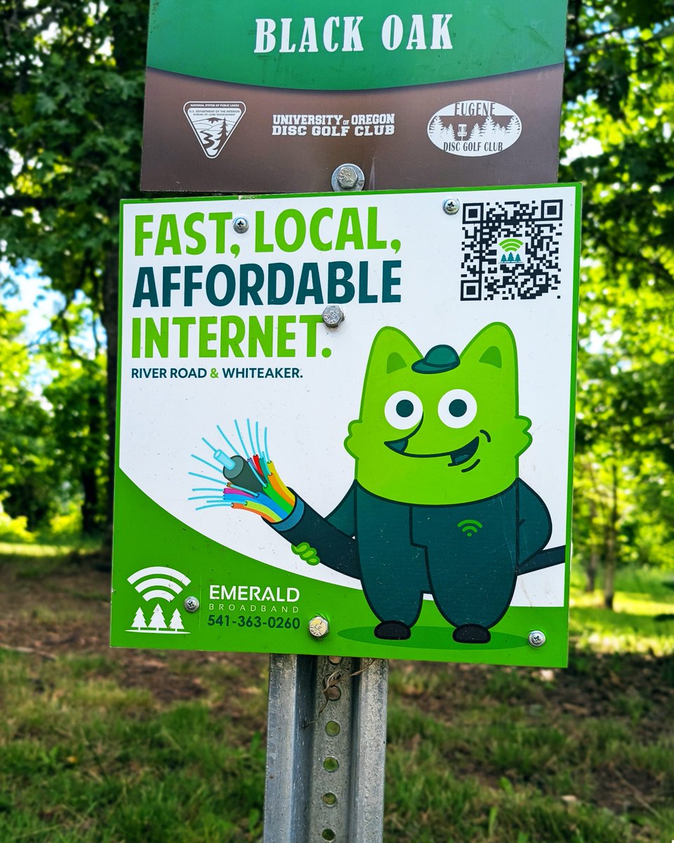 EmeraldFiber's tweet photo. The fairway is looking great at Stewart Pond Disc Golf Course, thanks to the wonderful community of volunteers from the Eugene Disc Golf Club!

Find us on hole 1 &amp; 18, or click our link to find our fiber at your address! https://t.co/6MmRQ6UoL3

#eugeneoregon #discgolf #fibo https://t.co/OEuB8Wjx6z