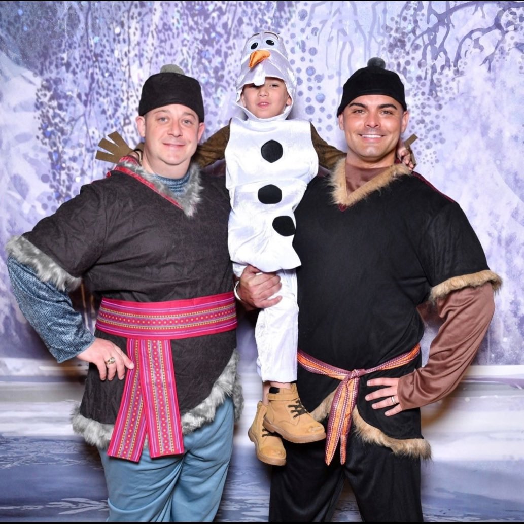 Disney Magic Mike tweet media