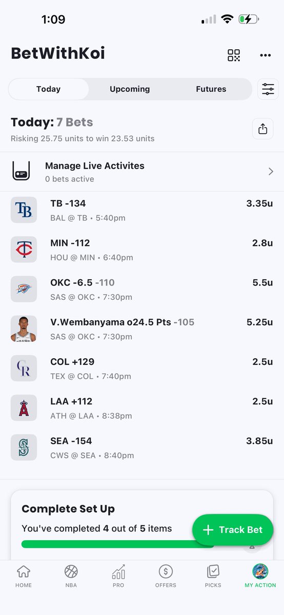 BetWithKoi's tweet photo. Sorry about the Hiatus!

WE ARE BACK BABY AND WE ARE READY TO TAKE TODAY BY THE BALLS 🔥🔥🔥

#BETWITHKOI #SPRAY #EXPAND #WINNER #TBH #RATE https://t.co/8q59vKx5mP