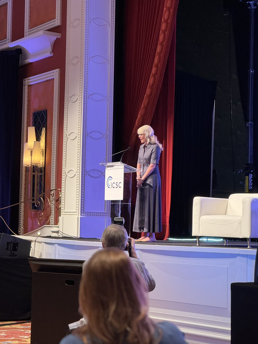 ThirdPlaceCap's tweet photo. Packed opening session @ICSC #lasvegas https://t.co/Kv5NoLbqlY