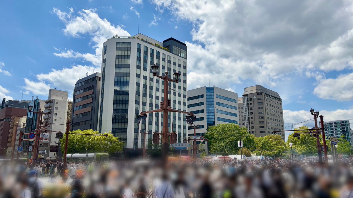 KSK_Project's tweet photo. 今更ながら...

🕊️2026ひろしまフラワーフェスティバル💐の振り返り☝🏼

5/3☔️ゴールデンシャワー ステージ
5/4☀️ホップ ステージ
5/5☀️チューリップ ステージ

雨が降ったり、晴れたり、風が心地良かったり、暑かったり、街中が元気だったりと色々あるけど、やっぱりフラフェスはハッピーなお祭り✌🏼 https://t.co/UTBG1ziUTN