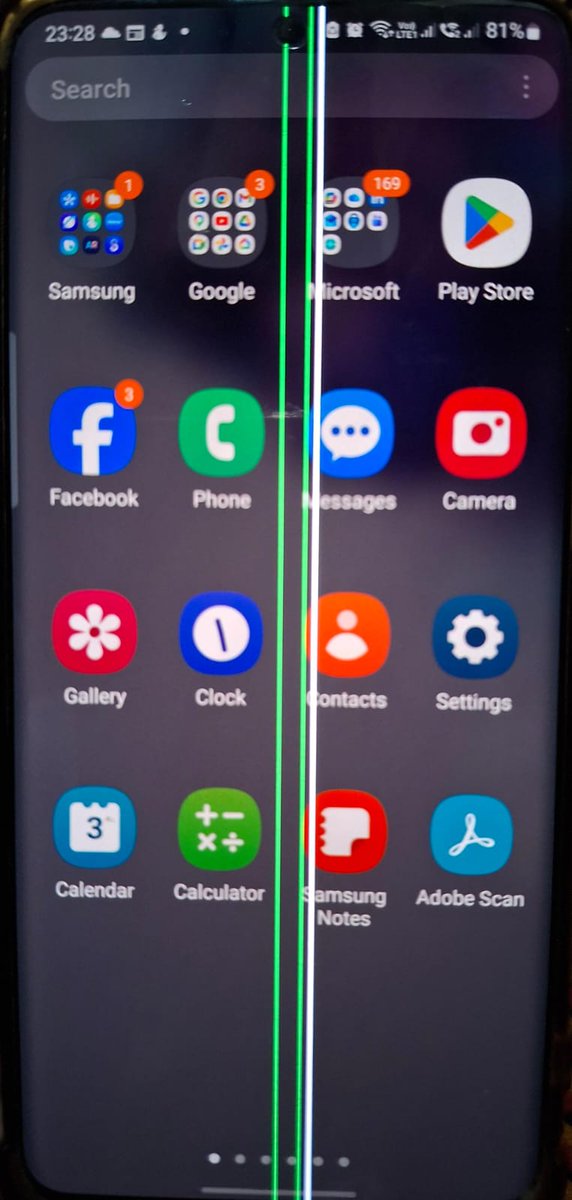 Shauzab_Zaidi's tweet photo. @SamsungIndia @SamsungMobile @SamsungMobileUS Seamless is good..But not the seams..On Samsung Galaxy Amoled screens.
#greenlines #linesonphone #display #Samsunggalaxy #qualityissue #lineissue #consumerprotection https://t.co/mZQqBLHIi8