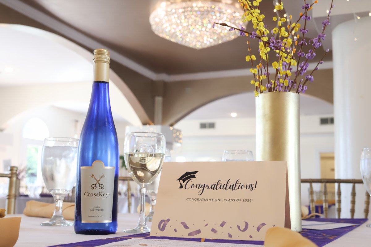 CrossKeysWines's tweet photo. We had a wonderful time celebrating JMU graduation this past weekend! 🎓 Thanks to everyone who joined us and congratulations again to all of the graduates. 🥂 https://t.co/KQONyQ9W8E