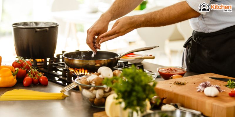 Kitchentoolstip's tweet photo. Cook smarter &amp; safer 🍳🧼
Learn how to cook food safely at home:
 https://t.co/SAV28pFK3A
#FoodSafety #CookingTips #HealthyKitchen #HomeCooking https://t.co/BU3pcuIbx7
