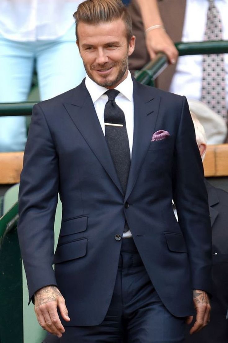 LealtadSabia's tweet photo. Los 6 mejores colores de traje para hombre:

1. Traje azul marino. https://t.co/yvxvCJdns5